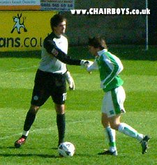 Steve Williams shakes hands with Drew Roberts