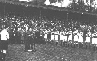 Loakes Park presentation 1947